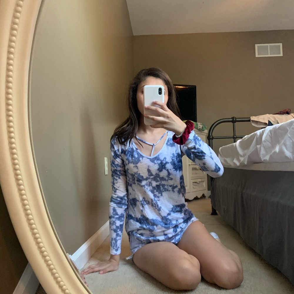 Hollister Top